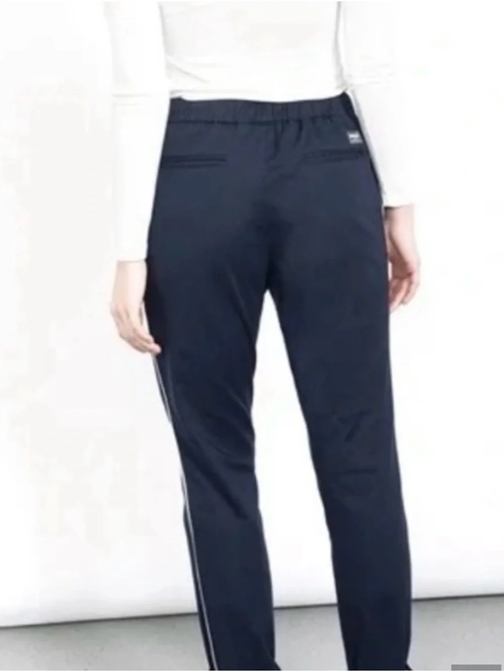 Wildfang The Essential Piper Drawstring Pants, Blue, Size Medium, NWT! - Picture 3 of 7